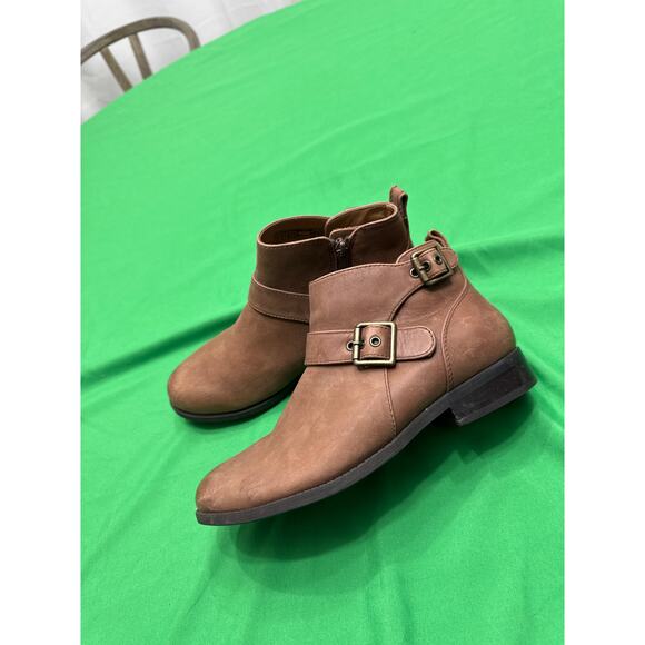 Vionic Women’s Logan Brown Double Buckle Ankle Fall Boots Size 8 - Picture 4 of 16
